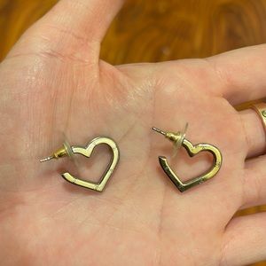 Heart CC Earrings Silver